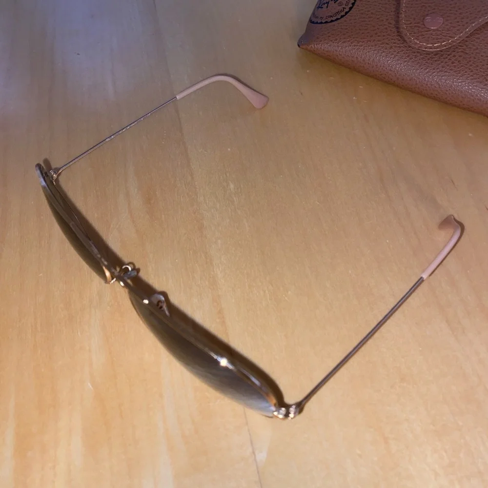 Ray-Ban Gold Frame Sunglasses with Blue Gradient Lenses and Brown Case